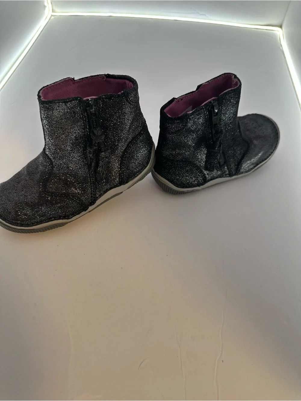 Stride Rite Girls Black Glitter Ankle Boots with Pink Lining Size 8.5M